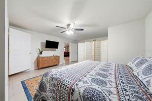 112 E Gardenia St, Howey in the Hills, FL 34737 - Photo 35