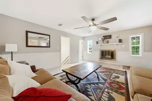 112 E Gardenia St, Howey in the Hills, FL 34737 - Photo 13