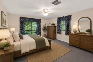 1214 W Crooked Lake Pl, Eustis, FL 32726 - Photo 25