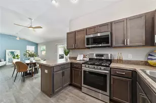 6082 Budny Ave, The Villages, FL 32163 - Photo 7