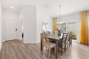 1742 Phifer Pl, The Villages, FL 34762 - Photo 5