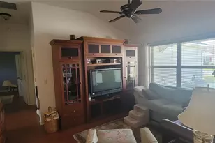 3033 Maywood Ct, The Villages, FL 32162 - Photo 3