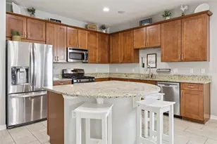 12549 Hammock Pointe Cir, Clermont, FL 34711 - Photo 5