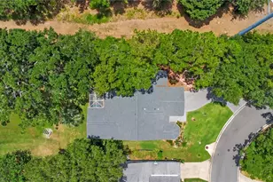 32222 Summertree Cir, Leesburg, FL 34748 - Photo 35