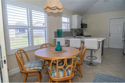 714 Bayhill Court, Lady Lake, FL 32159 - Photo 7