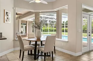 15900 Acorn Cir, Tavares, FL 32778 - Photo 7