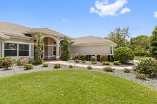 15900 Acorn Cir, Tavares, FL 32778 - Photo 59