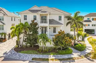 6925 Bochi Cir, Sarasota, FL 34242 - Photo 5