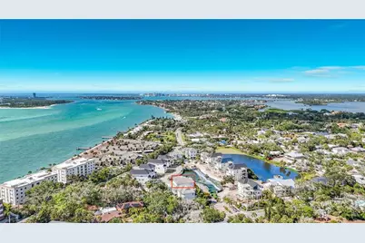 6925 Bochi Circle, Sarasota, FL 34242 - Photo 3