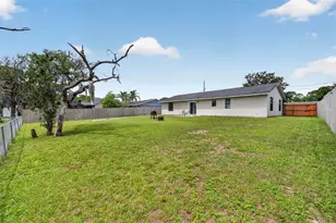 2911 Omaha Dr, Deltona, FL 32738 - Photo 29