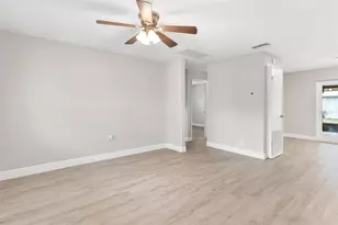 35904 Dawn Dr, Leesburg, FL 34788 - Photo 15
