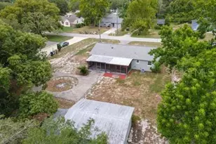 35904 Dawn Dr, Leesburg, FL 34788 - Photo 9
