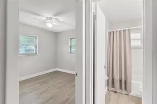 35904 Dawn Dr, Leesburg, FL 34788 - Photo 23