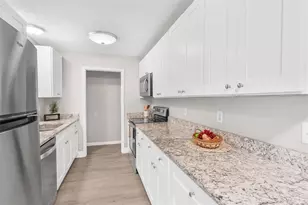 35904 Dawn Dr, Leesburg, FL 34788 - Photo 17