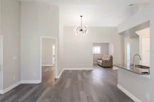 3667 Eversholt St, Clermont, FL 34711 - Photo 5