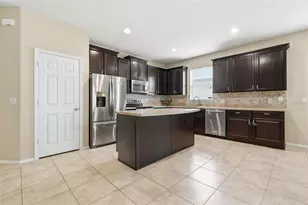 20945 Oldenburg Loop, Mount Dora, FL 32757 - Photo 3