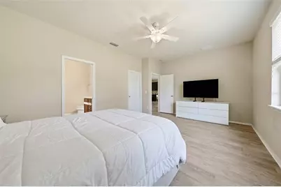 20945 Oldenburg Loop, Mount Dora, FL 32757 - Photo 19