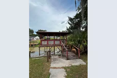919 Cr 482D, Lake Panasoffkee, FL 33538 - Photo 33