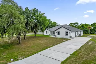 2510 Lake Front Dr, Lake Wales, FL 33898 - Photo 3