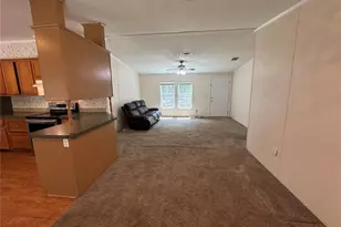 10645 SE 145th St, Summerfield, FL 34491 - Photo 9