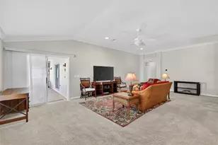 535 Cammarano Pl, The Villages, FL 32162 - Photo 11