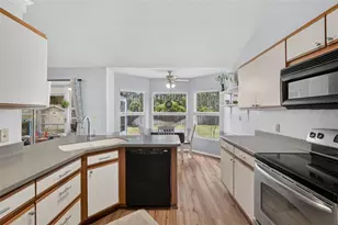 2639 Waterview Dr, Eustis, FL 32726 - Photo 15