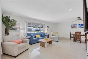 7687 117th St, Seminole, FL 33772 - Photo 3