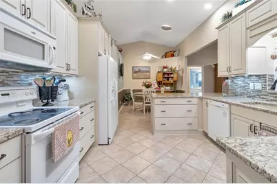 21830 King Edward Court, Leesburg, FL 34748 - Photo 5