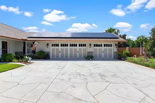26515 Savage Cir, Howey in the Hills, FL 34737 - Photo 13