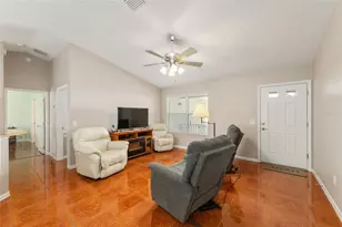 2446 Hopespring Loop, The Villages, FL 32162 - Photo 9