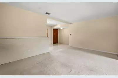 5409 Stratemeyer Drive, Orlando, FL 32839 - Photo 11