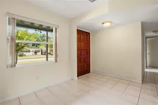 5409 Stratemeyer Dr, Orlando, FL 32839 - Photo 9