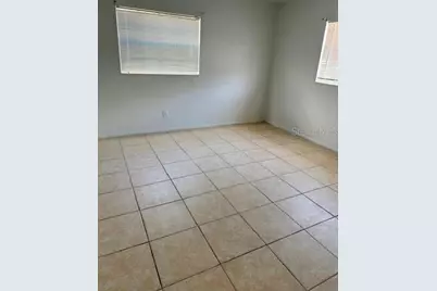 1100 E Caroline Street #119, Tavares, FL 32778 - Photo 9
