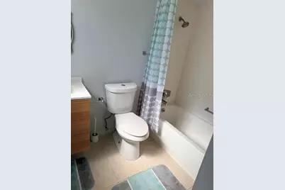 1100 E Caroline Street #119, Tavares, FL 32778 - Photo 7
