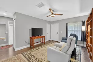 512 Highland Dr, Eustis, FL 32726 - Photo 13