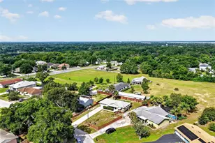 512 Highland Dr, Eustis, FL 32726 - Photo 7