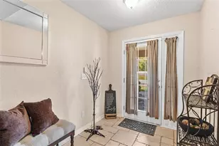 200 Waters Edge Dr, Leesburg, FL 34748 - Photo 9