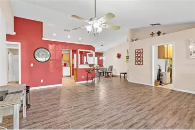 200 Waters Edge Drive, Leesburg, FL 34748 - Photo 13