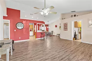 200 Waters Edge Dr, Leesburg, FL 34748 - Photo 13