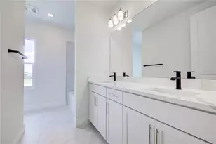 144 Thorne Ln, Sarasota, FL 34240 - Photo 25