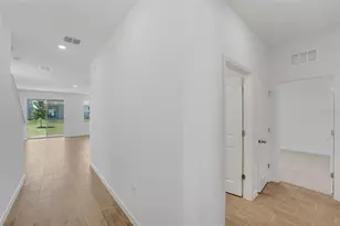 874 Sunshower Dr, Lady Lake, FL 32159 - Photo 3