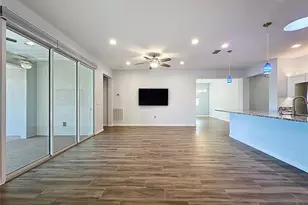 537 Narrow Vw Ln, Groveland, FL 34736 - Photo 9