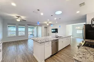 537 Narrow Vw Ln, Groveland, FL 34736 - Photo 15