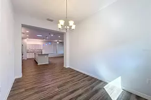 537 Narrow Vw Ln, Groveland, FL 34736 - Photo 13