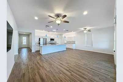 537 Narrow View Lane, Groveland, FL 34736 - Photo 11