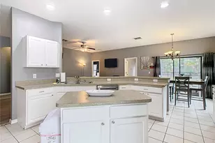 114 Sandy Point Way, Clermont, FL 34714 - Photo 17