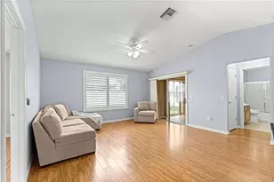 1019 Golden Grove Dr, The Villages, FL 32162 - Photo 11