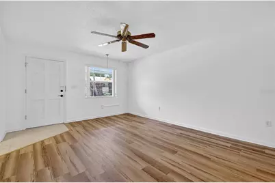 200 E 10th Avenue #8, Mount Dora, FL 32757 - Photo 7