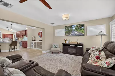 16720 Beauclaire Ct, Tavares, FL 32778 - Photo 5