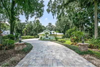 16720 Beauclaire Ct, Tavares, FL 32778 - Photo 29